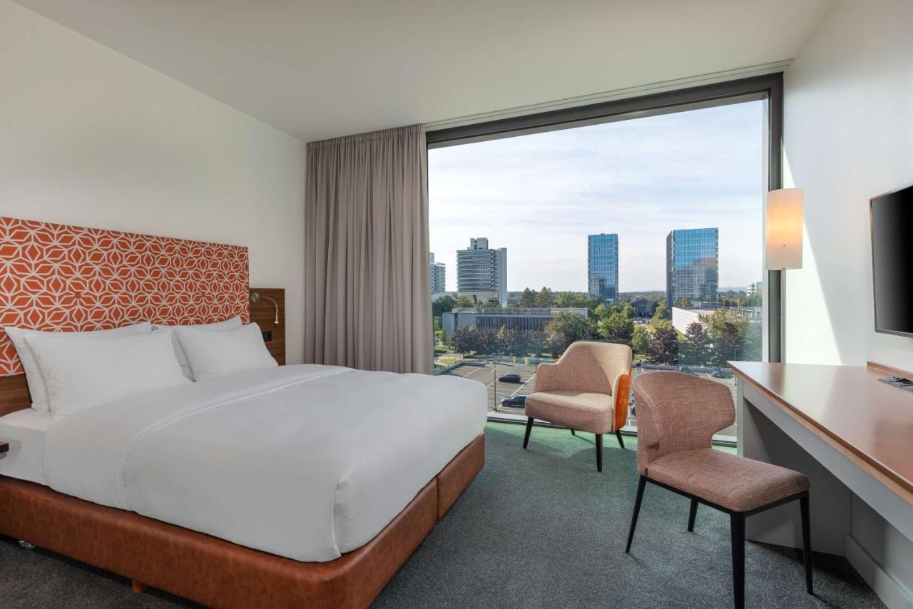 Doubletree By Hilton Frankfurt Niederrad Ξενοδοχείο Φραγκφούρτη Εξωτερικό φωτογραφία