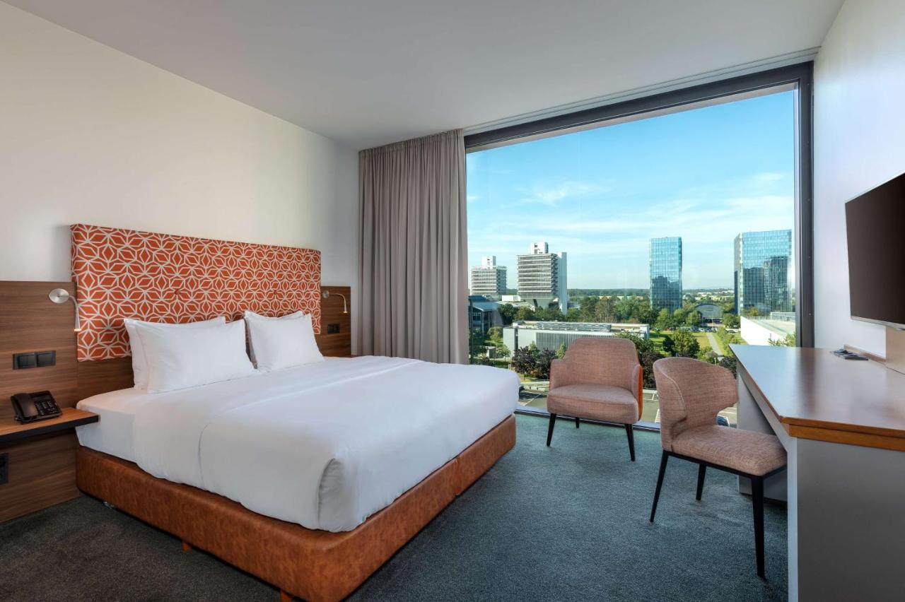 Doubletree By Hilton Frankfurt Niederrad Ξενοδοχείο Φραγκφούρτη Εξωτερικό φωτογραφία