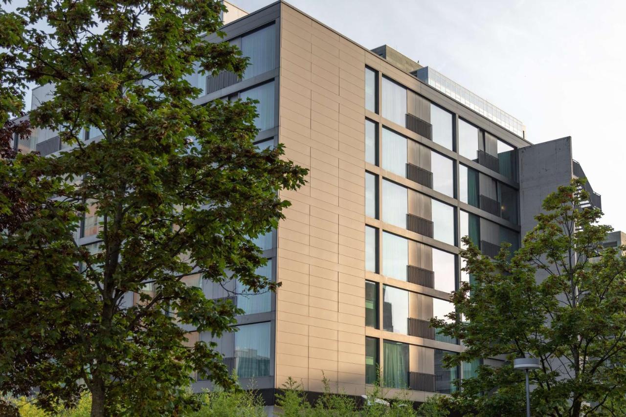 Doubletree By Hilton Frankfurt Niederrad Ξενοδοχείο Φραγκφούρτη Εξωτερικό φωτογραφία