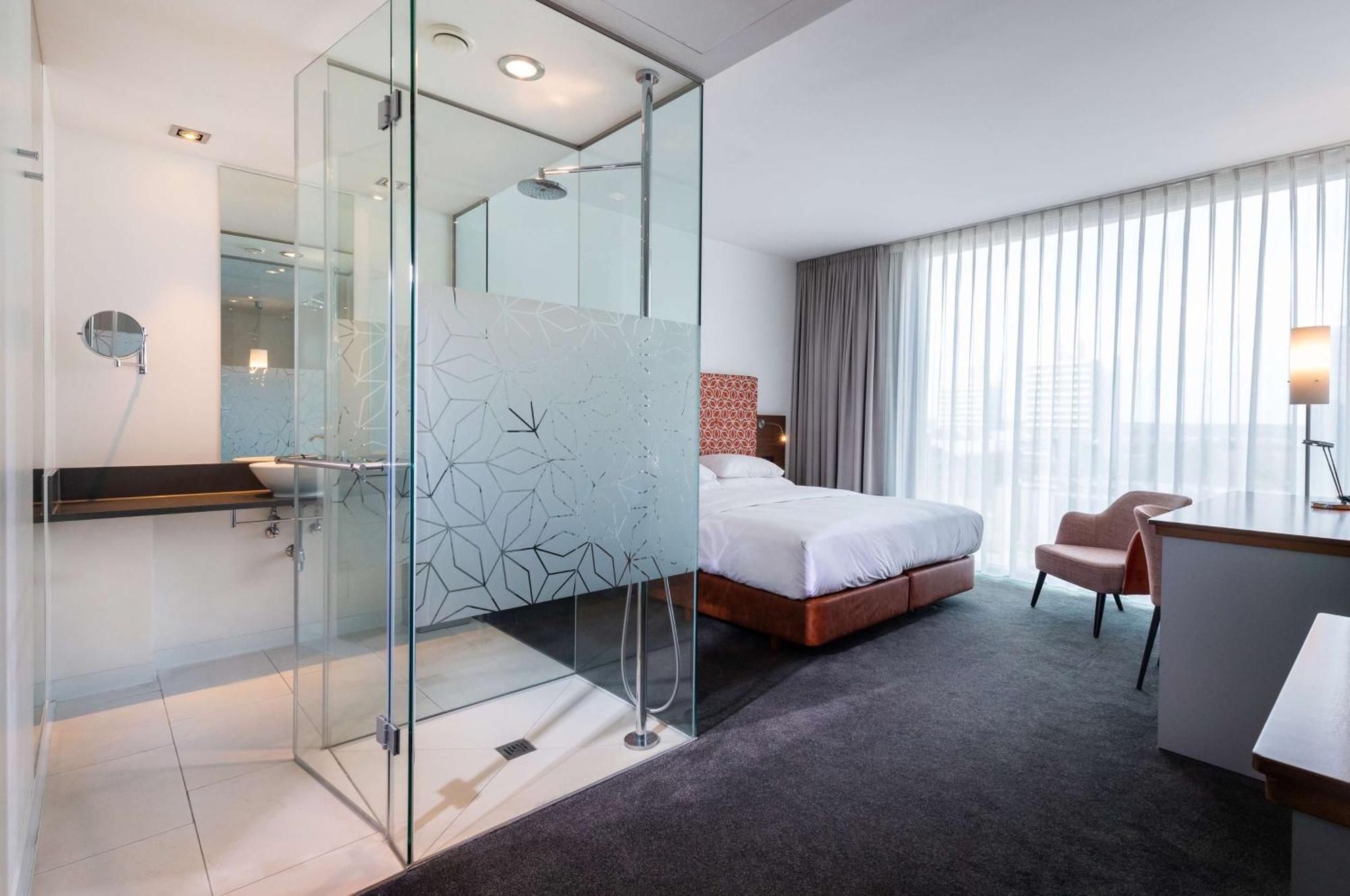 Doubletree By Hilton Frankfurt Niederrad Ξενοδοχείο Φραγκφούρτη Εξωτερικό φωτογραφία