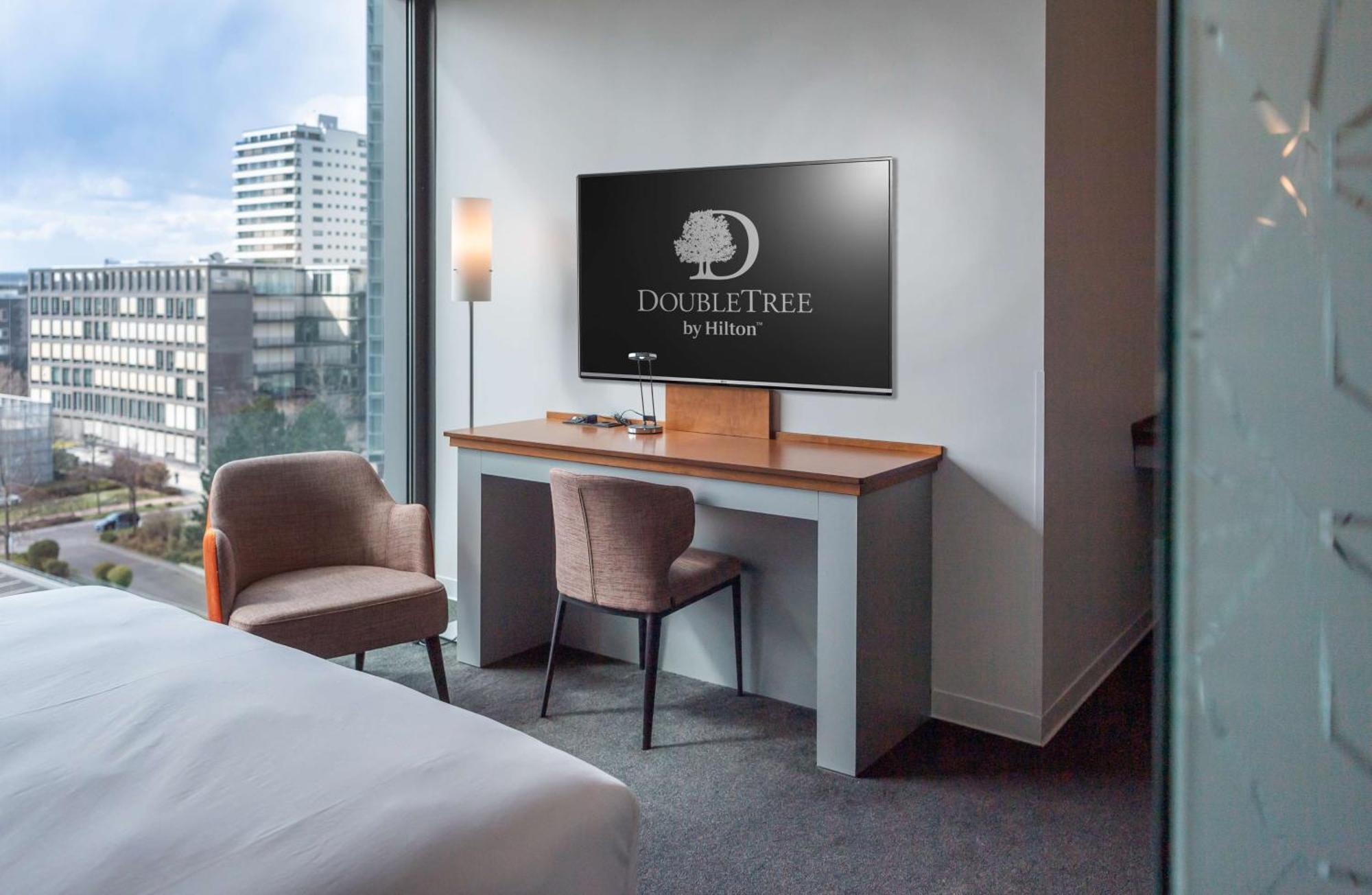 Doubletree By Hilton Frankfurt Niederrad Ξενοδοχείο Φραγκφούρτη Εξωτερικό φωτογραφία