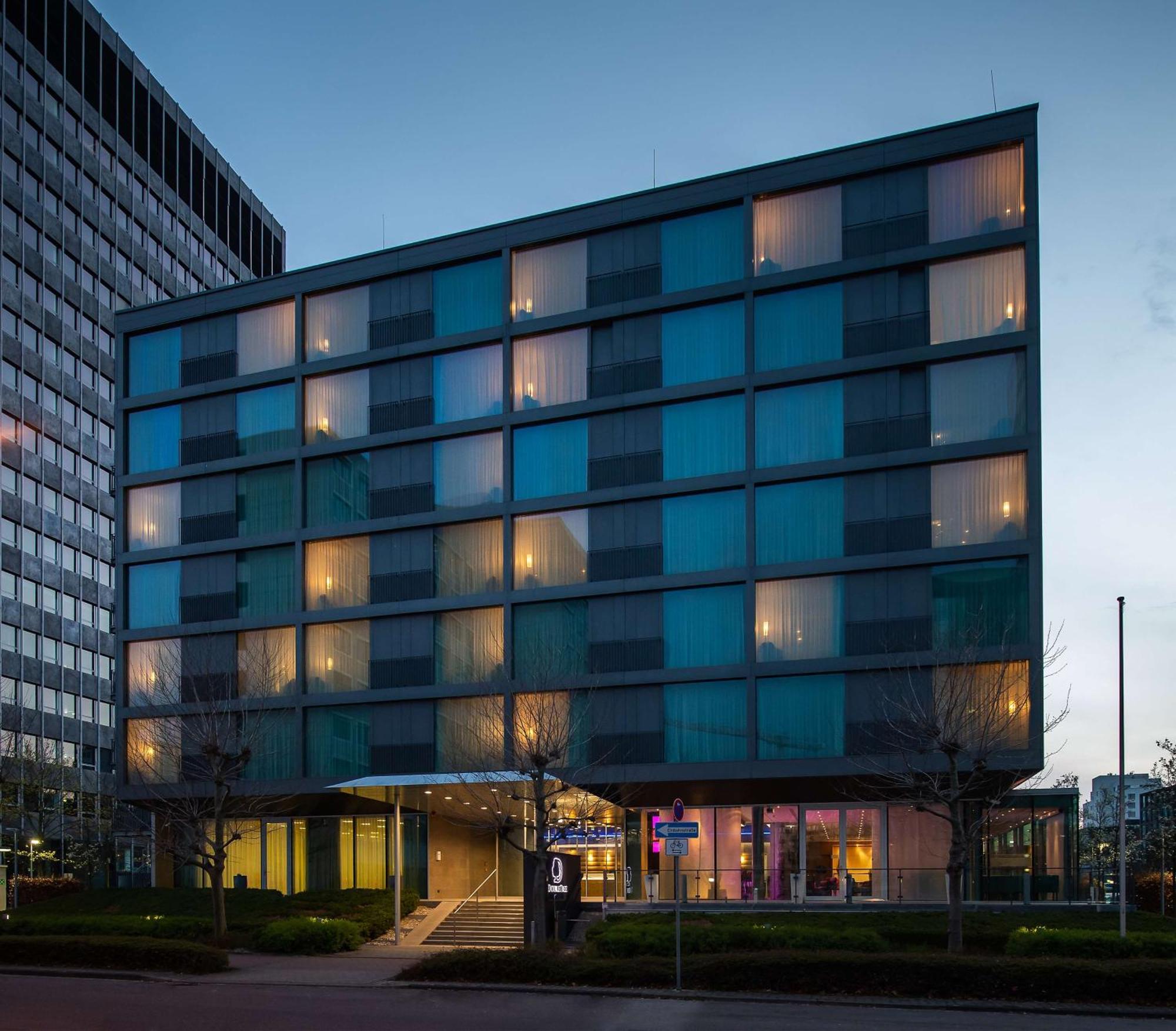 Doubletree By Hilton Frankfurt Niederrad Ξενοδοχείο Φραγκφούρτη Εξωτερικό φωτογραφία