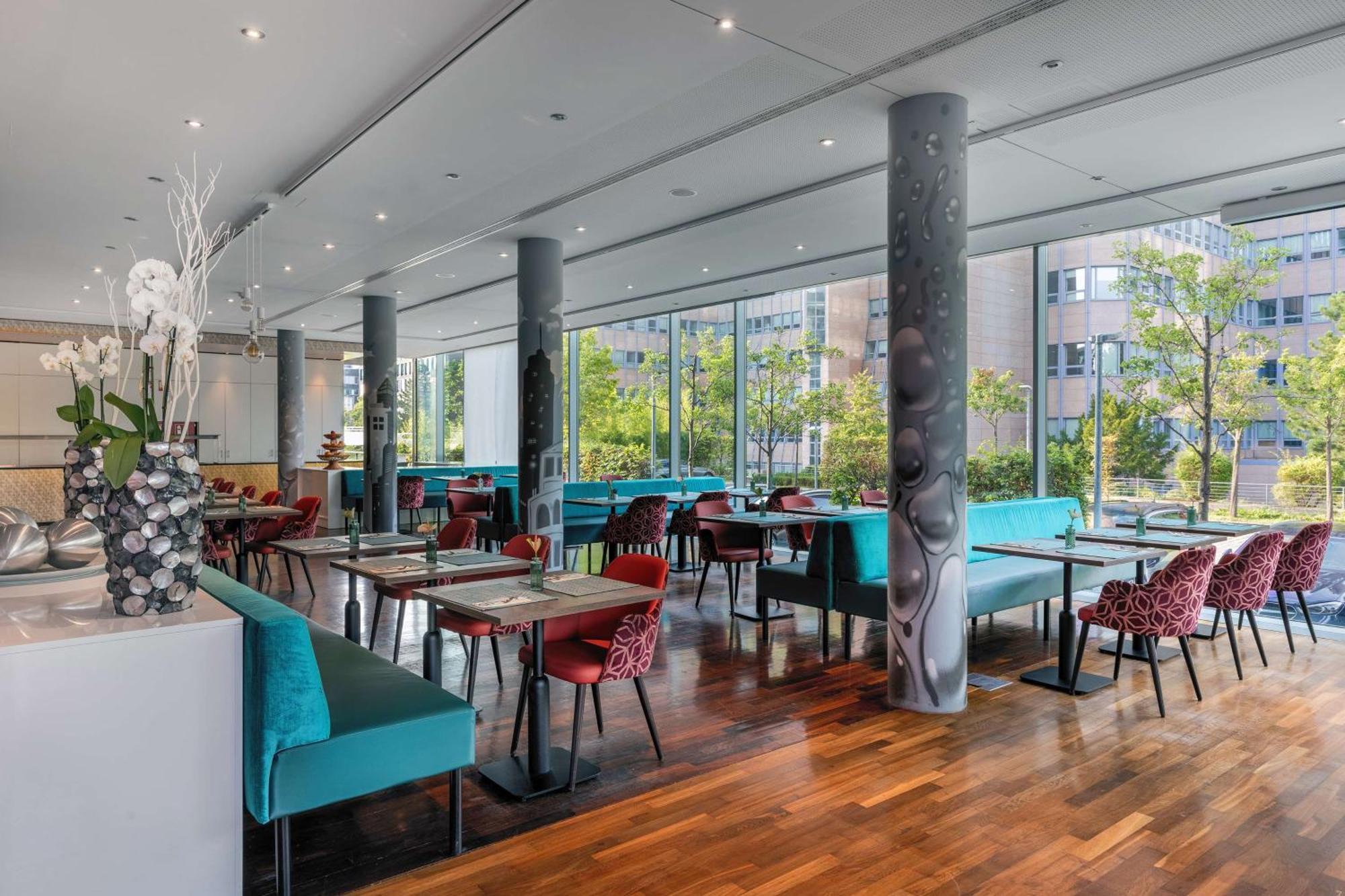 Doubletree By Hilton Frankfurt Niederrad Ξενοδοχείο Φραγκφούρτη Εξωτερικό φωτογραφία